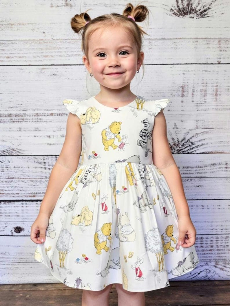 Winnie the Pooh dress girls, winnie the pooh dress baby, piglet dress, birthday dress for girls, winnie the pooh birthday dress