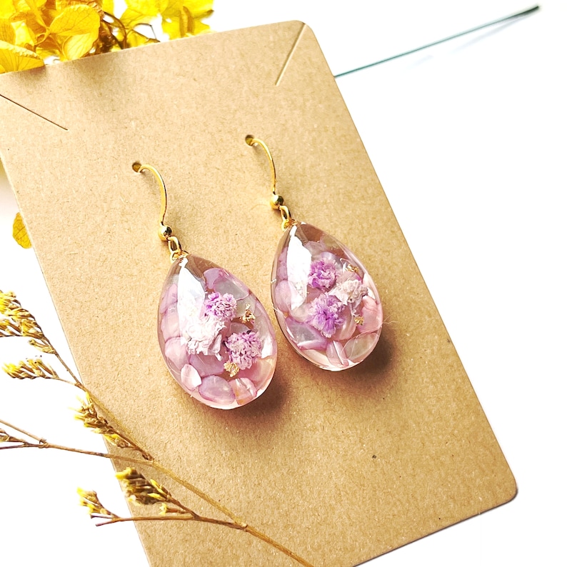 Handmade Lilac Dried Flower Resin Teardrop Earrings: Gold Plated Botanical Jewelry
