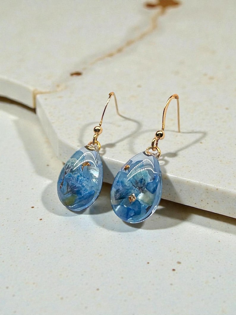 Handmade Teardrop Resin Earrings, Real Dried Blue Flowers, Gold Hooks